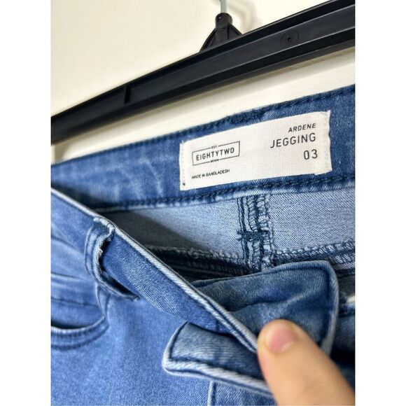 EightyTwo Denim Ardene Jegging Size 3 - Picture 7 of 10